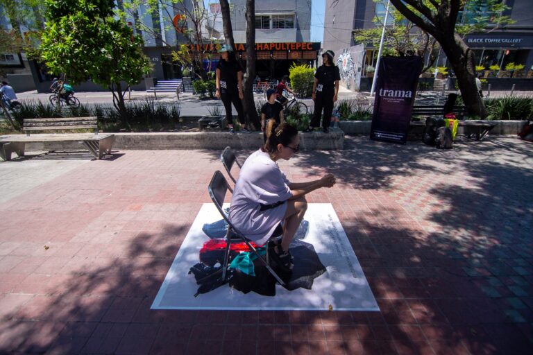 Poner el cuerpo - Cerrucha